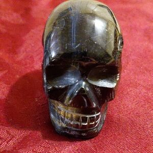 Obsidian Black Skull Figurine